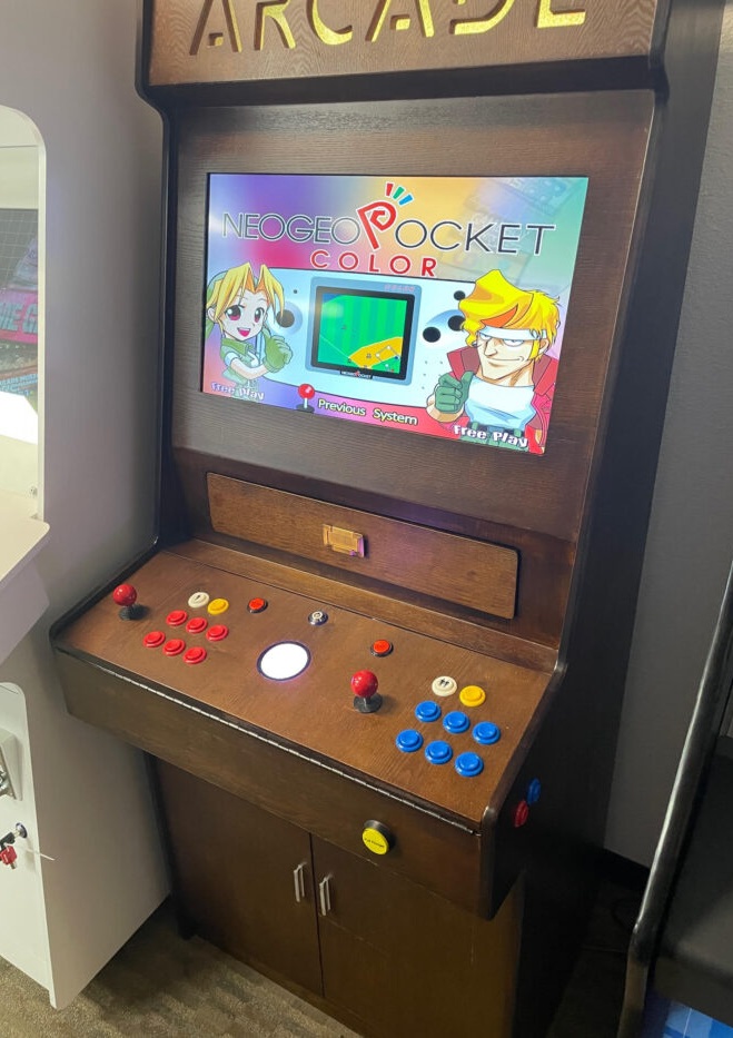 Mahogany Furniture Multicade Arcade Game with Over 7000 Games, Track Ball and Real Wood Cabinets!  