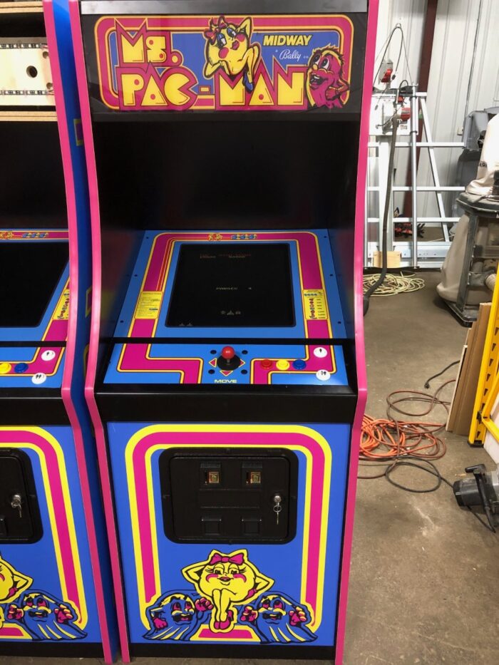 Ms. Pac-Man Galaga Home Arcade with 32 games